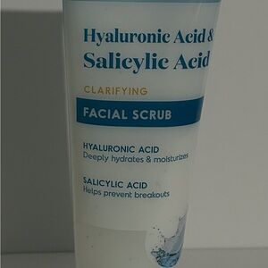 Clarifying Facial Scrub with Hyaluronic Acid & Salicylic Acid 6.76 oz